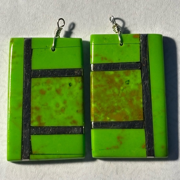 Jewelry - Vintage Southwestern Navajo Lime Green Gaspeite Inlay Rectangular Slab Earrings
